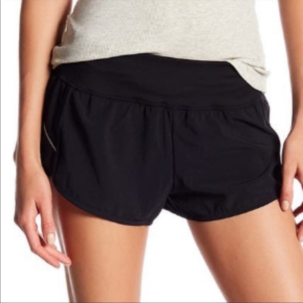 🆕Zella shorts